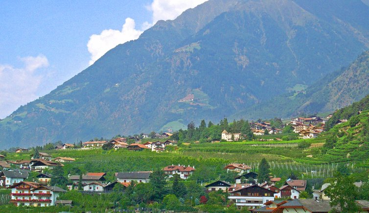 algund mitterplars lagundo plars di mezzo