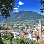 meran altstadt von tappeinerweg aus