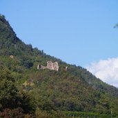 nals blick auf ruine kasatsch pfeffersberg