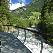 passer schluchtenweg bei gomion haeuser bei schram hof