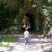 gaulschlucht naturdenkmal durchgang