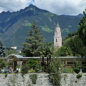 meran winterpromenade wandelhalle