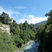 meran passer eingang passeiertal und zenoburg