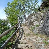 stufen stelle meraner hoehenweg