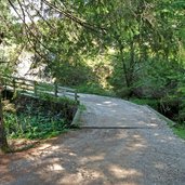 wasserfallweg st felix deutschnonsberg bruecke nach st felix