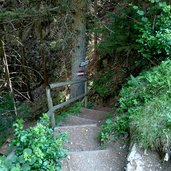 wasserfallweg bei tret itinerario della cascata di tret fondo val di non stufen