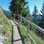 meraner hoehenweg bei zieltal