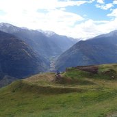 weg bei st martin im kofel am sonnenberg herbst