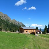 hochganghaus am meraner hoehenweg