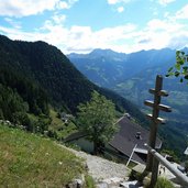 dorf tirol muthoefe wetterkreuz