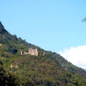 nals blick auf ruine kasatsch pfeffersberg