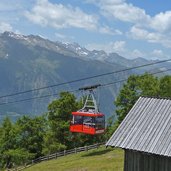 hirzer seilbahn bergstation klammeben