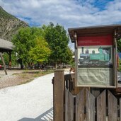 erlebnisbahnhof staben naturns eingang