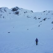 schneeschuhwandern ueber den laugensee