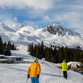 ratschings jaufen skigebiet piste waldhuette