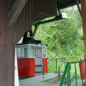 seilbahn pawigl kabine in talstation