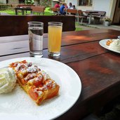 marillenkuchen gasthof breiteben