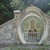 st barbara kapelle oberhalb von morter