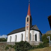 algund vellau im herbst kirche