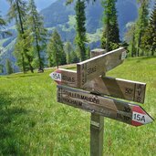 stuls weg a stuller mahder