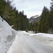 kuppelweiser alm strasse winter