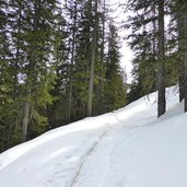 weg nr von steinrast nach st moritz ulten winter