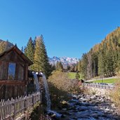 ulten lahner saege nationalparkhaus st gertraud