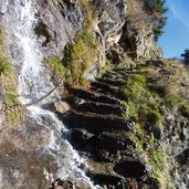 wasserfall vellauer felsenweg