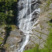 DR wasserfall an der nordseite des pfelderer tales