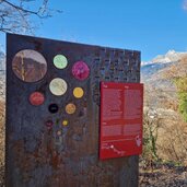 Wein und Apfelweg Schenna