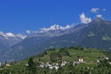 dorf tirol zenoberg tirolo monte s zeno