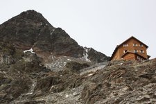 Meraner Hoehenweg Nord Stettinerhuette Hohe Wilde