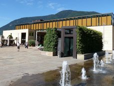 meran thermenplatz therme meran