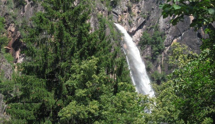 Fragsburger Wasserfall Wasserfall