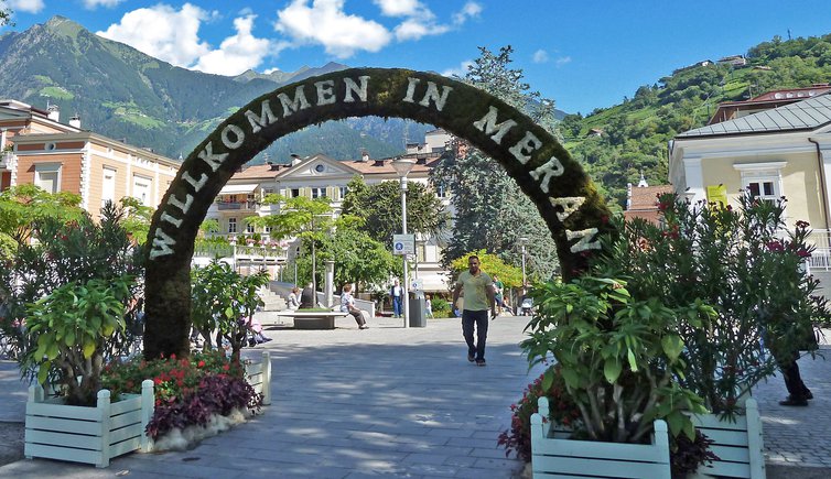 meran kurpromenade blumen