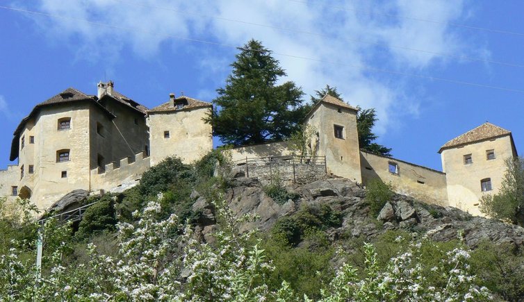 Tschars Schnalser Waalweg Schloss Juval