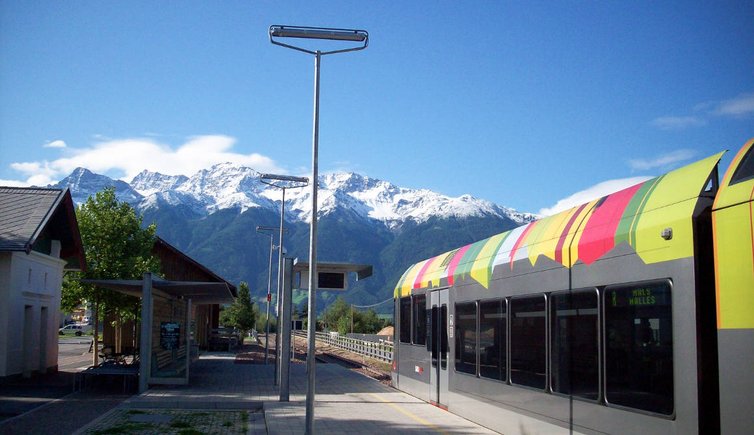 vinschgerbahn bahnhof schluderns